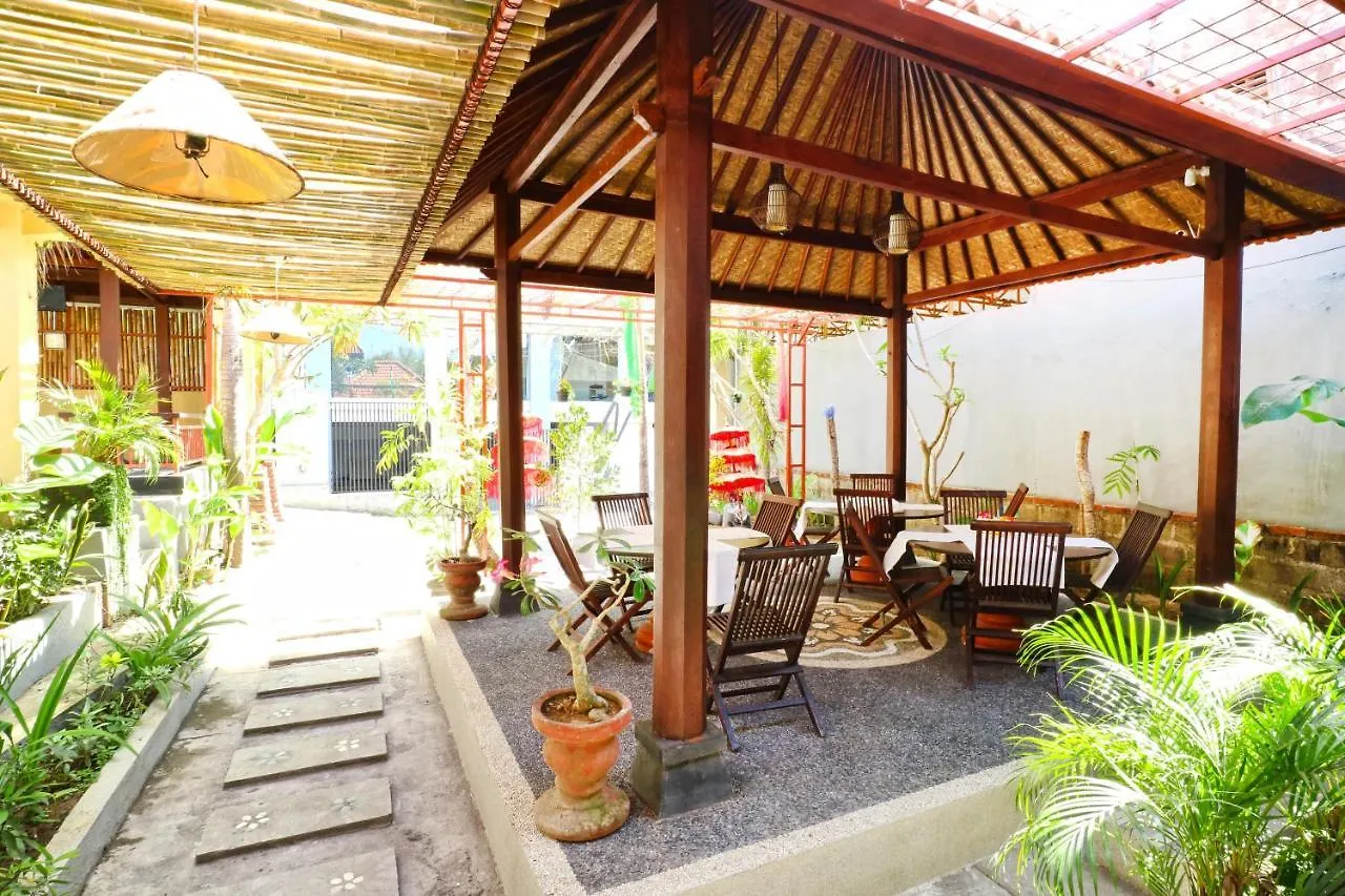 Taste Of Bali Hostel Kuta  2*, Kuta (Bali)
