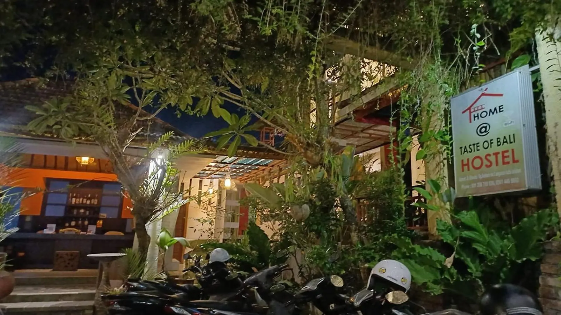 Taste Of Bali Hostel Kuta Lombok