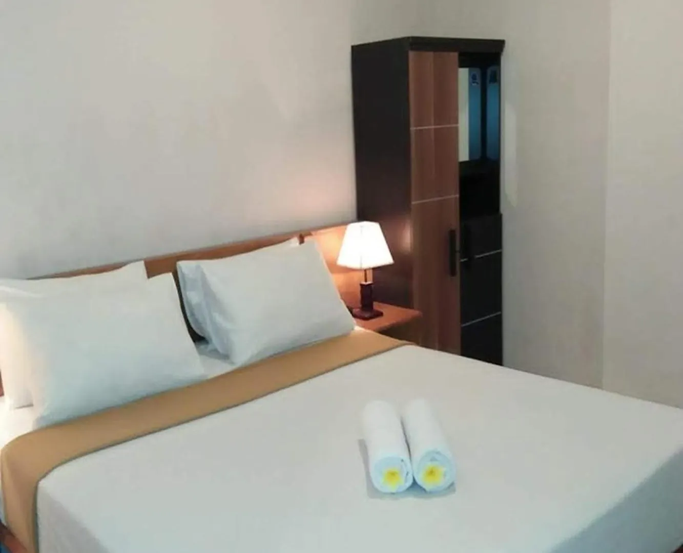 Taste Of Bali Hostel Kuta Lombok Pensionat