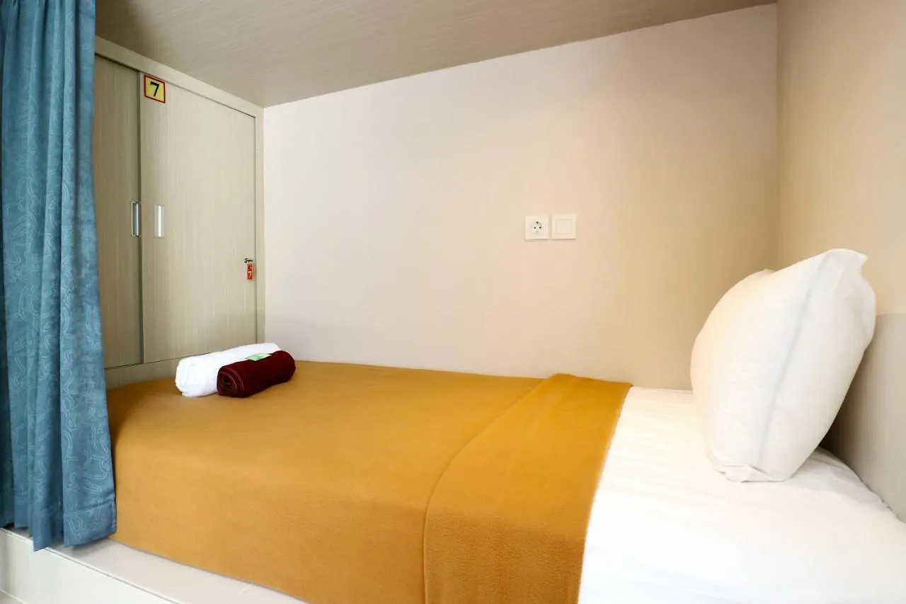 ** Pensionat Taste Of Bali Hostel Kuta Lombok Indonesien